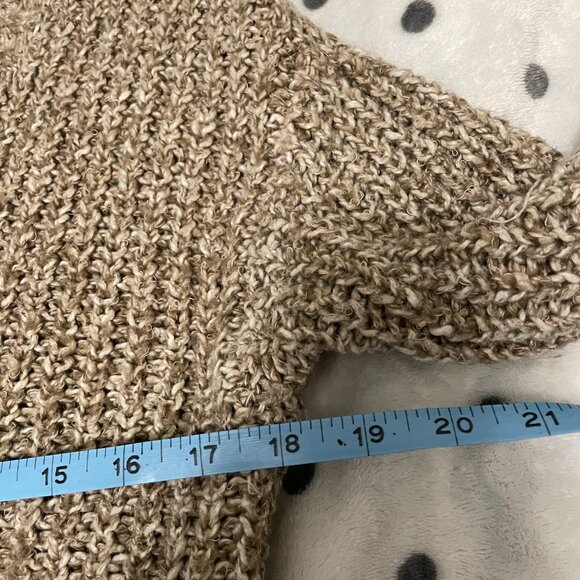 Garage tan xs crochet v-neck sweater - Picture 8 of 14